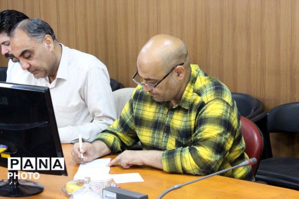 نشست خبری رئیس اداره آموزش و پرورش استثنایی خراسان رضوی