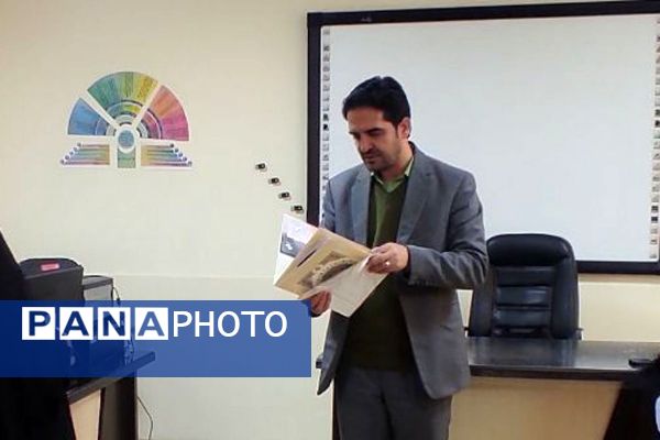 هنرهایی که نفس میکشند؛ با هنرمندی دانش‌آموزان دبستان امید بهارستان‌دو