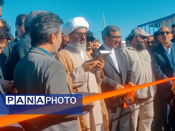 بازدید استاندار خراسان رضوی از پروژه های کلان شهرستان کاشمر