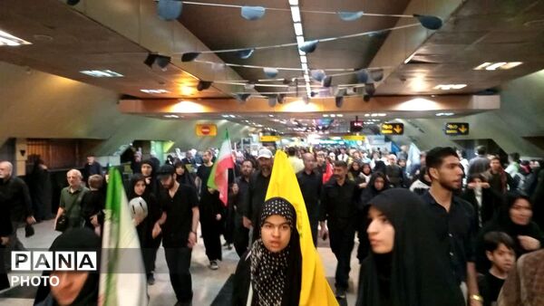 وداعِ بی‌قرار؛ پیوندِ میلیونیِ ایران در سوگِ امامِ شهید 