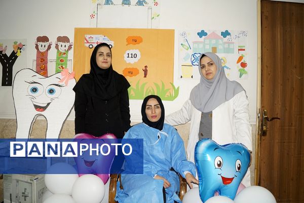 آموزش بهداشت دهان و دندان در مدرسه شهدای ۱۵ خرداد