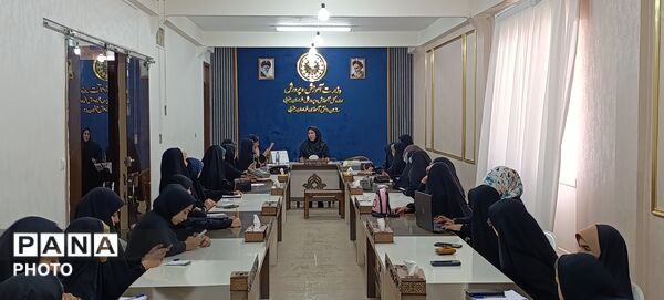 برنامه ریزی و هماهنگی تولید محتوای دانش آموز خبرنگاران پانا در مراسم جاماندگان اربعین