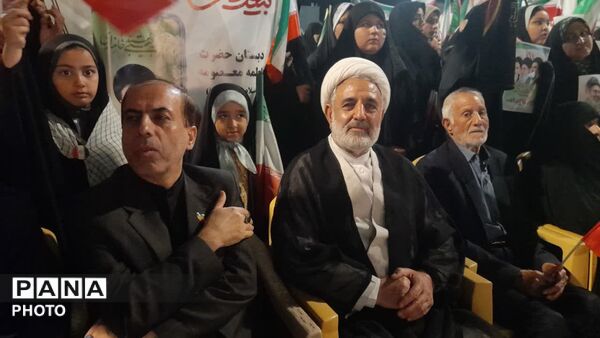 حضور حماسی مدارس قم در تجمعات شبانه آستان مقدس امامزاده موسی مبرقع(ع)