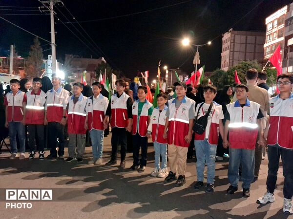 خروش ملت ایران در شب نود و پنجم حماسه میدان داری-٢