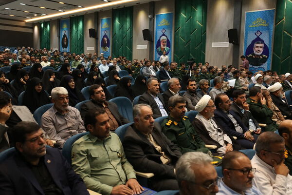 مراسم تکریم و معارفه فرمانده سپاه استان قم
