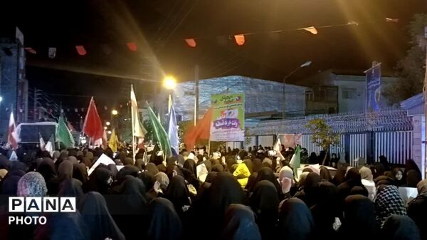 باران مانع عشق بندرگزی‌ها به رهبری نشد