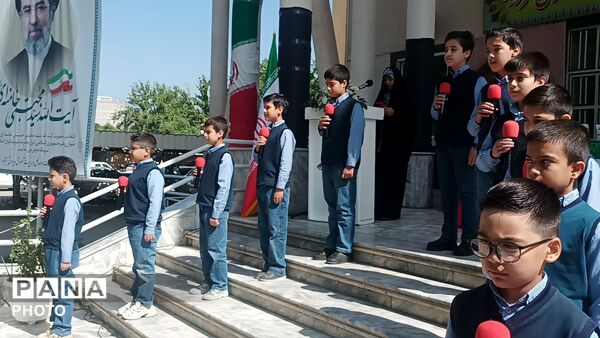 مراسم بیعت با معلمان شهید