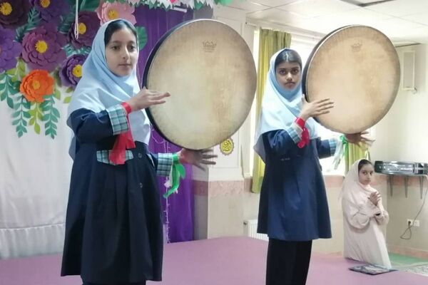 جشن نیمه شعبان در دبستان میقات پردیس