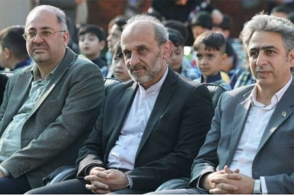 نواخته شدن زنگ مهر و آغاز فعالیت‌های آموزشی در دبستان پسرانه رازی با حضور رئیس سازمان صداوسیما