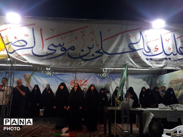 اقامه نماز استغاثه به امام زمان (عج) در موکب حماسه مقاومت دانش آموز 