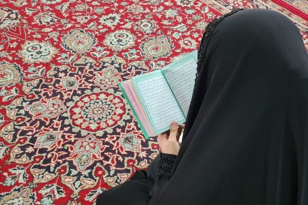طنین انداز شدن اولین دعای ندبه در مصلی اسلامشهر