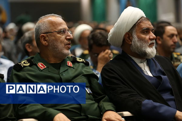 مراسم تکریم و معارفه فرمانده سپاه استان قم