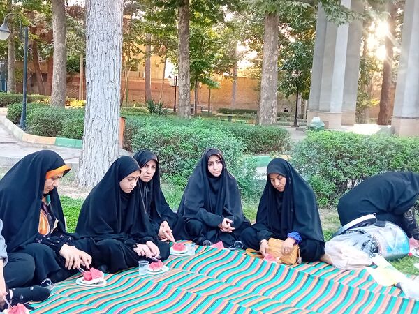 نشست و کرسی آزاد اندیشی با موضوع عفاف و حجاب در سملقان