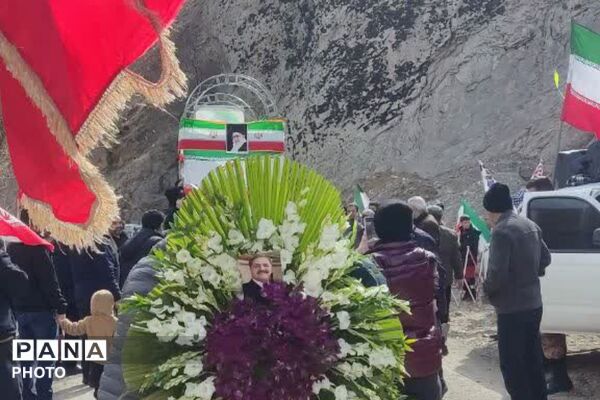 تشییع پیکر مطهر شهید سرافراز، حاج عبدالرسول خدری در آسارا کرج 