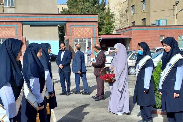 مراسم آغاز سال تحصیلی و نواختن زنگ مقاومت