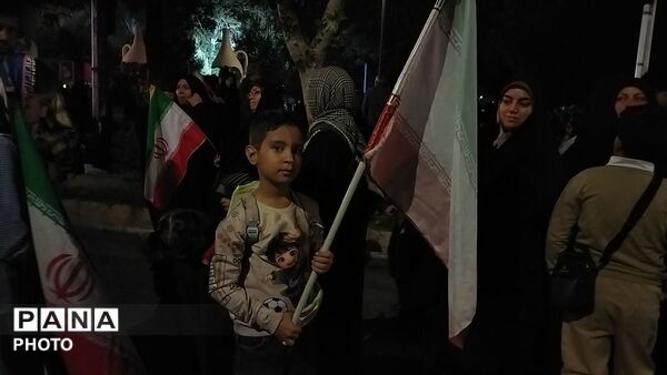 جانفدایان ایران در خیابان امام خمینی نیشابور-۱