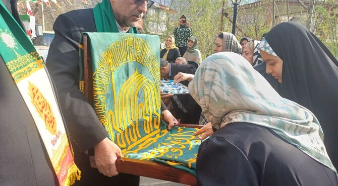تجلیل از خادمین حرم رضوی(ع) در روستای تکیه سپهسالار