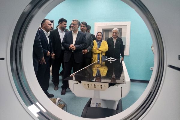پیشرفته‌ترین مرکز رادیوتراپی جنوب شرق کشور در کرمان افتتاح شد
