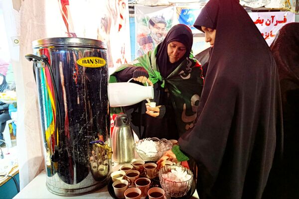 یادبود شهدای دانش‌آموز در کرمانشاه
