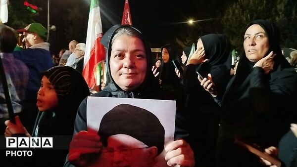 خونخواهی امام شهید ایران در خیابان امام خمینی ـ۲