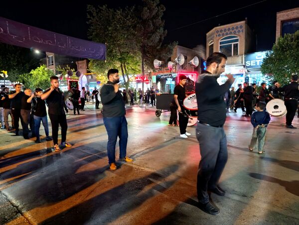 مراسم شب دوازدهم ماه محرم