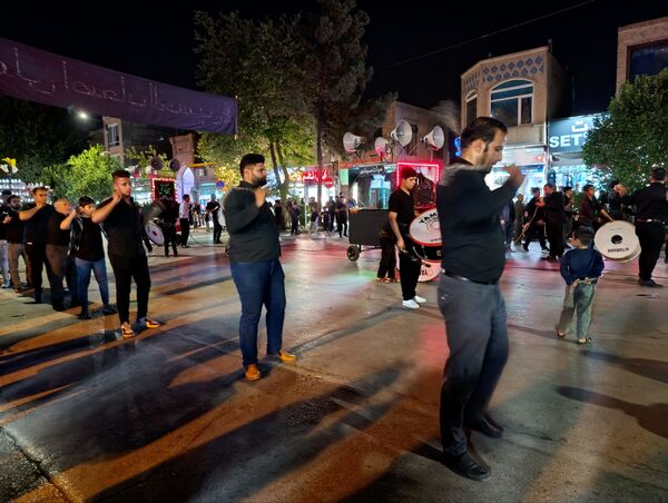 مراسم شب دوازدهم ماه محرم