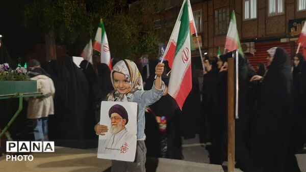 آینده‌سازان شازند در میدانِ اتحاد؛ نسل چهارمی‌ها پای‌کار اقتدار ایران