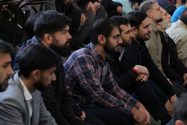 برگزاری نماز عید فطر در ناحیه دو شهرری 