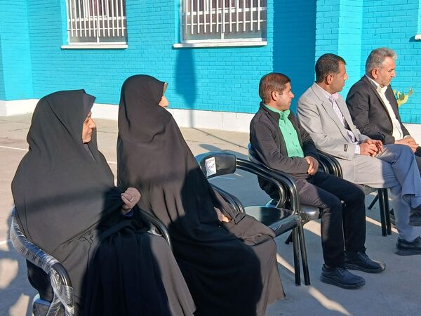 افتتاحیه طرح همیاران معلم در دبیرستان دخترانه فاطمیه