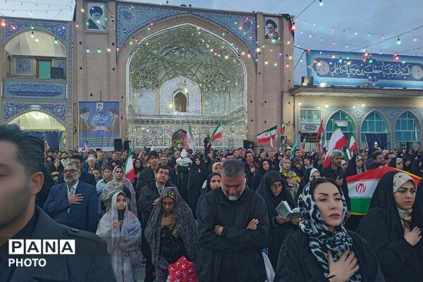 طنین اقتدار در لحظه تحویل سال نو بر فراز گنبد فیروزه ای؛ هفت سین مقاومت در پیشوا