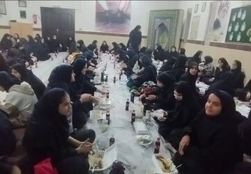 محفل قرآنی دانش آموزان دبیرستان روشنگر