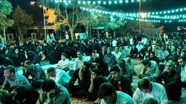 حضور پرشور مردم نورآباد در یادبود شهید حسین محمودی