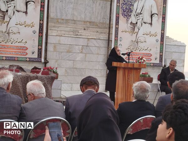 مینی‌ورلد ملایر میزبان ادیبان همدان، ملایر، نهاوند و تویسرکان 