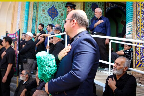 مراسم عاشورای حسینی در مشهد اردهال کاشان