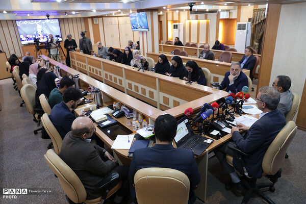نشست خبری معاون آموزشی وزیر علوم، تحقیقات و فناوری