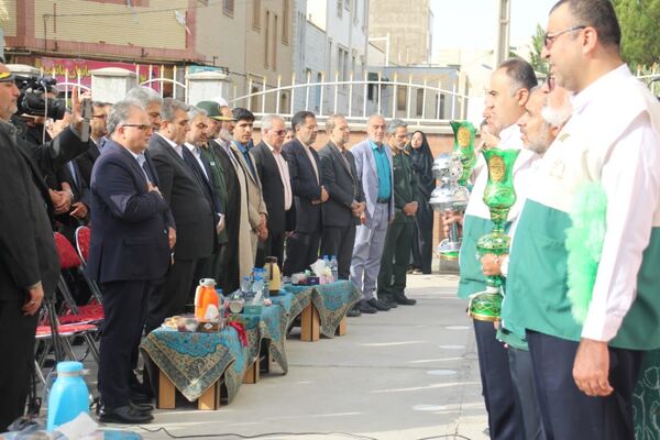 آیین نواختن زنگ آغاز سال تحصیلی در سمنان