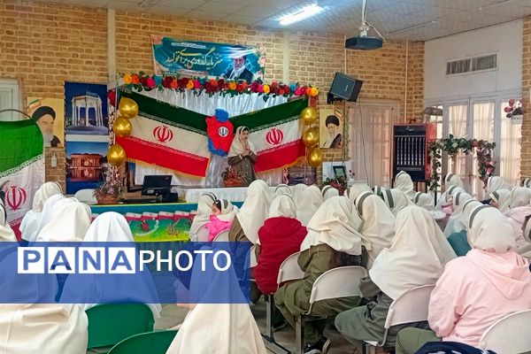 جشن پیروزی انقلاب اسلامی در مدرسه دکتر کیهانی1