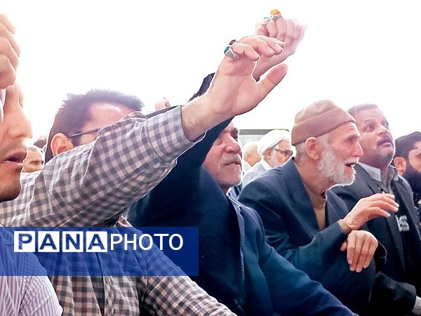 نماز جمعه در کاشمر