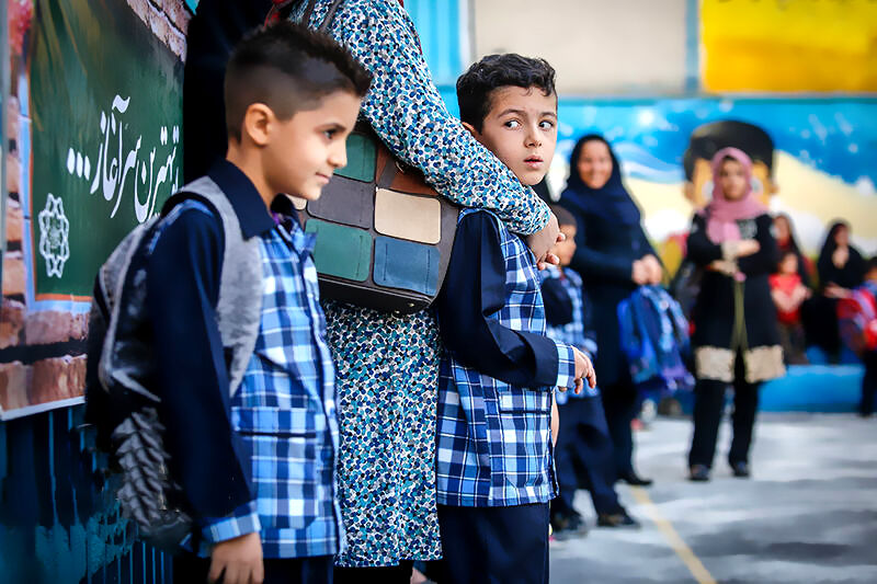 گفت‌وگوی مسالمت آمیز؛ راهی برای کنترل نوجوانان در شرایط بحرانی