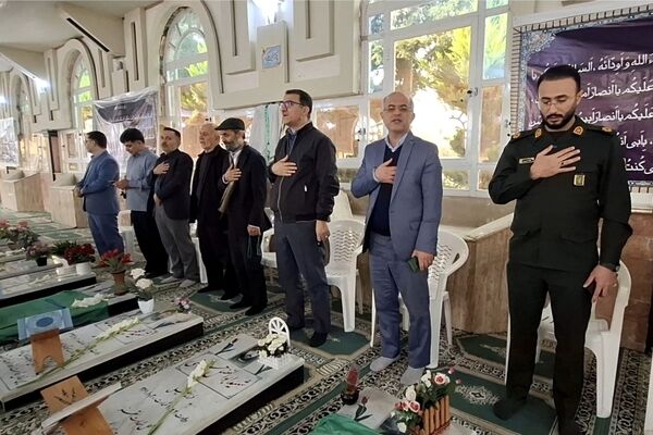 امنیت و عزت امروز ایران مرهون خون پاک شهداست