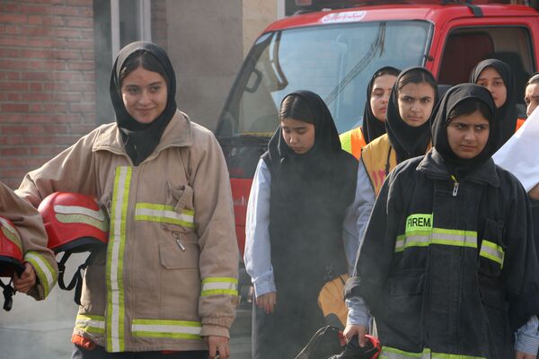 مانور آمادگی برای مقابله با بحران در آموزشگاه دخترانه راز