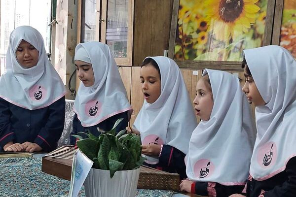 جشن میلاد امام زمان (عج) در دبستان هدی