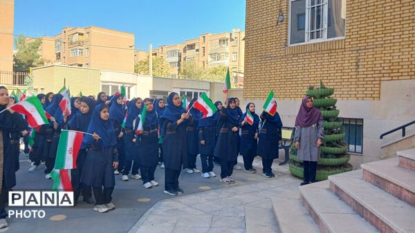 اول مهر؛ بازگشت پس از نه ماه، میان جای خالی‌ها و داغی ماندگار