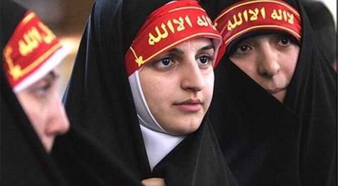 اجتماع بزرگ دختران اردبیلی 