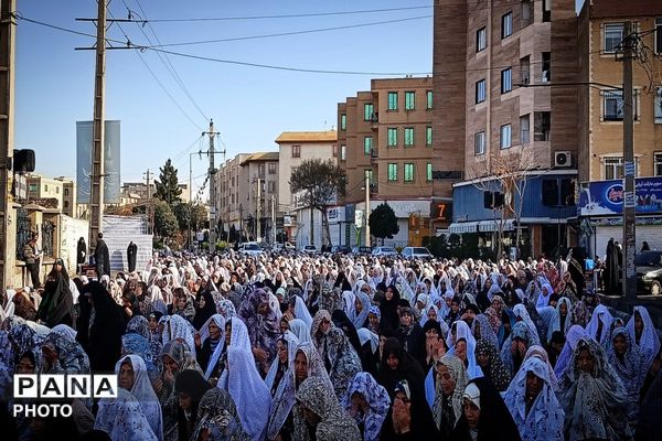 شکوه حضور ملاردی ها در نماز جماعت عید سعید فطر