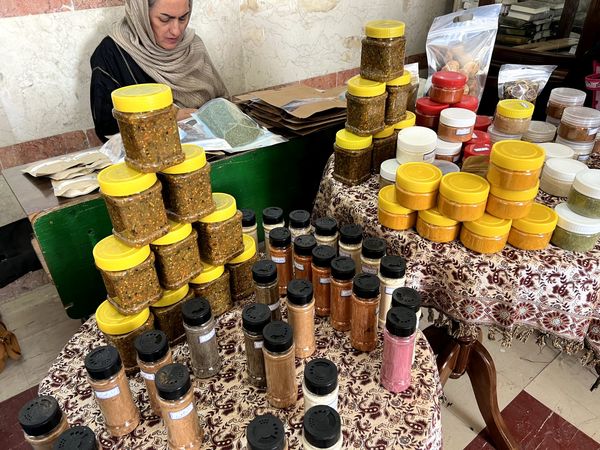 برپایی نمایشگاه کارآفرینی بانوان سرپرست خانوار و دانش‌آموزان ساوجبلاغ