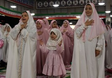 جشن فرشته‌ها در بهارستان دو