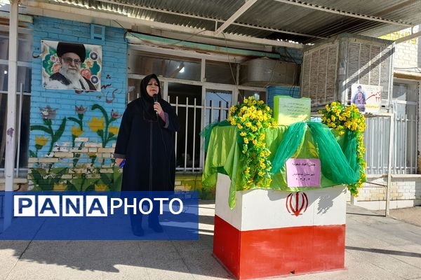 بزرگداشت دهه فجر در دبیرستان شاهد فیض ناحیه 3 شیراز