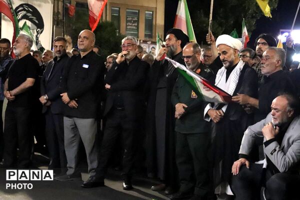 حضور گسترده فرهنگیان، دانش‌آموزان و اولیا در غرفه آموزش و پرورش نواحی پنج‌گانه تبریز به میزبانی ناحیه یک