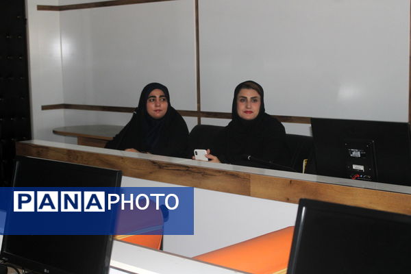 نشست خبری مدیرکل نوسازی مدارس استان بوشهر 